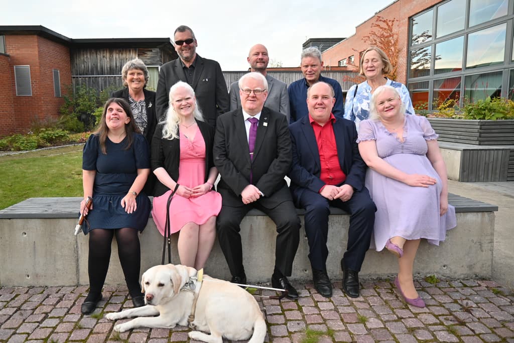Gruppebilde av det nye sentralstyret. Bak fra venstre: Turid Tafjord, Runar Andre Kvam, Truls Storm Jansen (vara personalrepresentant), Knut Kjær Berntsen (personalrepresentant), Sølvi Ørstenvik.
Foran fra venstre: Tanita Thomassen, Katrin Kvæl Hasselberg, Terje Andre Olsen, Andreas Lindrupsen og Ida Martine Trollnes. )Eivind Knudsen og Deva S. Nathan Christopher var ikke tilstede.)
